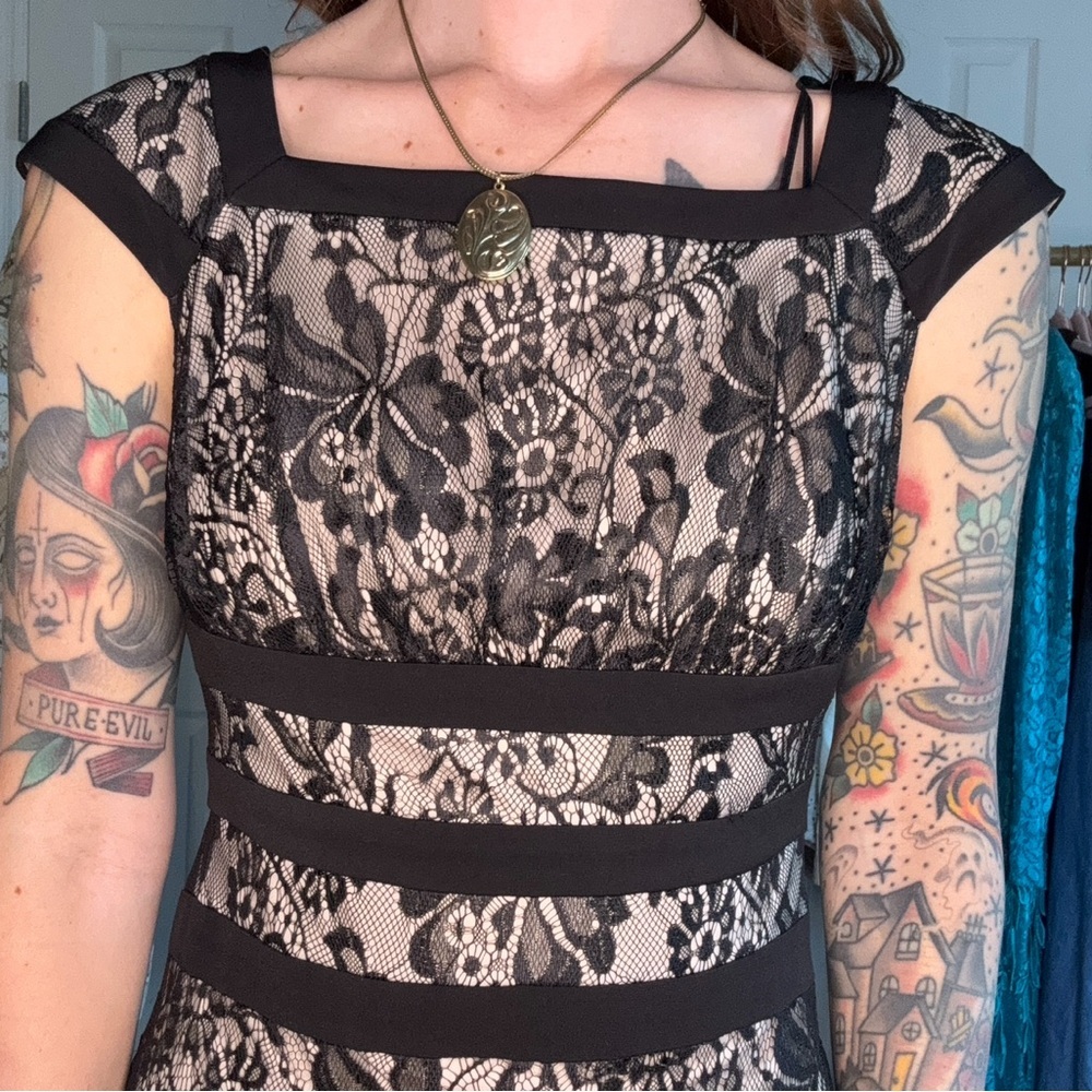 Melrose Vintage Black Lace Whimsygoth Evening Gown 4 - Picture 3 of 16